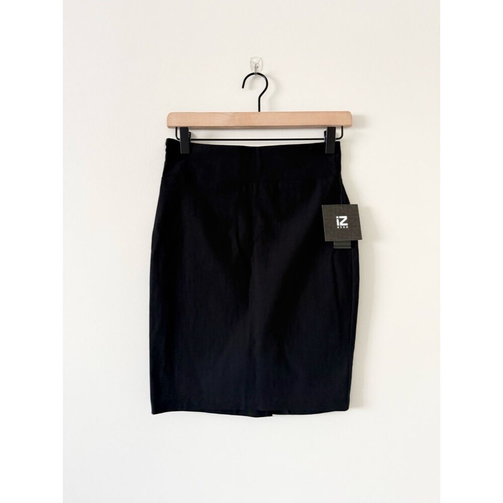 NWT  iZ Byer Black Pull on Pencil Skirt Size M